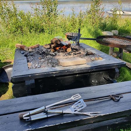 Camp Caroli Hobbit Hut Βίλα Jukkasjärvi Εξωτερικό φωτογραφία